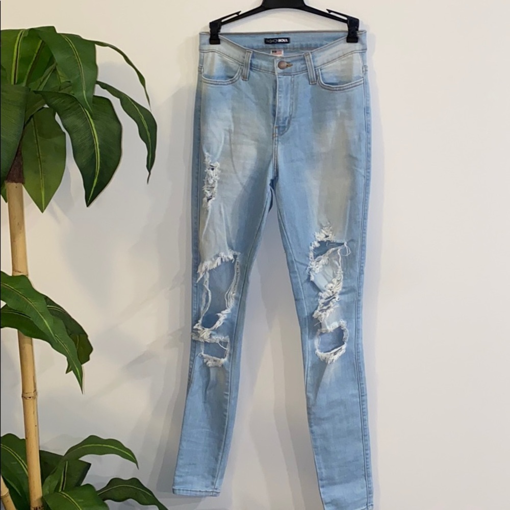 Fashion Nova Ripped Skinny Jeans